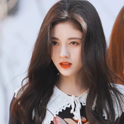 四美偷情